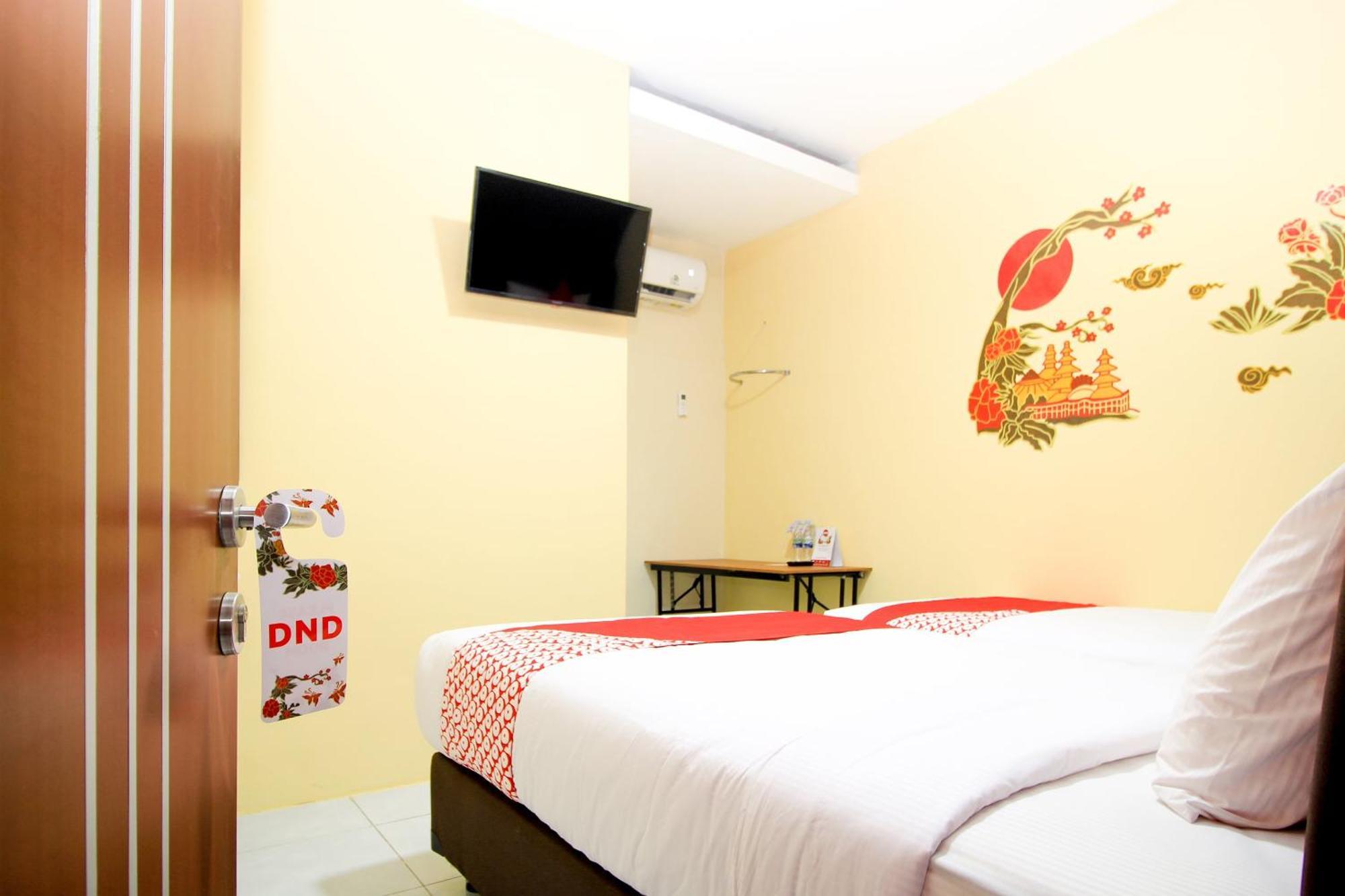 โอโย 217 A1 โฮเต็ล Hotel สุราบายา ภายนอก รูปภาพ